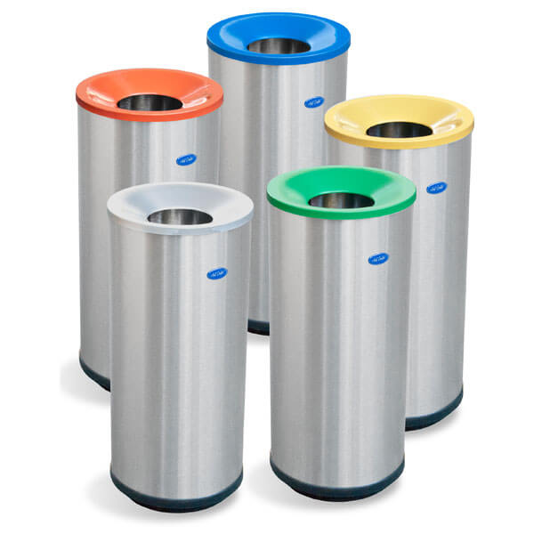 Botes de basura de acero inoxidable con pedal para hotel y restaurante